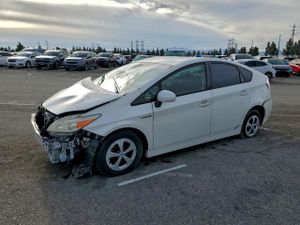 Toyota Prius 1.8L 4 2013