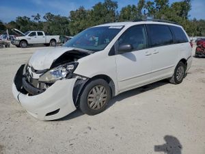 Toyota Sienna CE 3.5L 6 2007