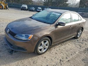 Volkswagen Jetta TDI 2.0L 4 2012