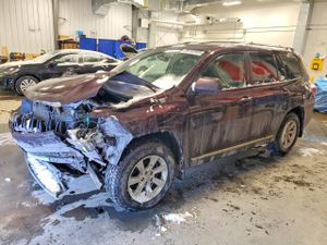 Toyota Highlander BASE 3.5L 6 2013