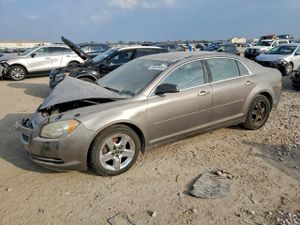 Chevrolet Malibu LS 2.4L 4 2012