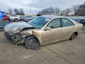 Toyota Camry LE 2.4L 4 2005
