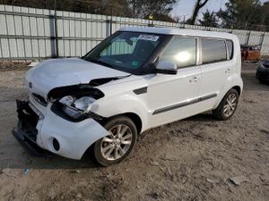 Kia Soul + 2.0L 4 2012