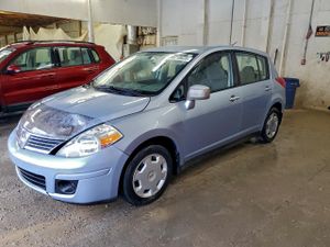 Nissan Versa S 1.8L 4 2009
