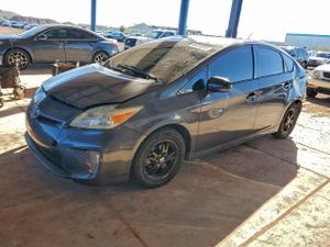 Toyota Prius 1.8L 4 2013