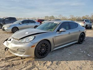Porsche Panamera 2 3.6L 6 2013