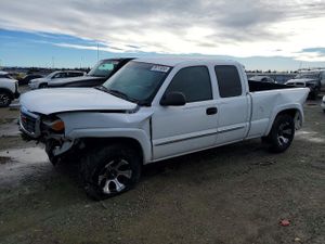 GMC Sierra 5.3L 8 2003