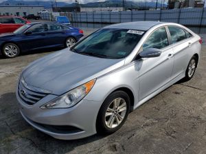 Hyundai Sonata GLS 2.4L 4 2014