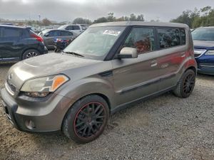 Kia Soul + 2.0L 4 2010