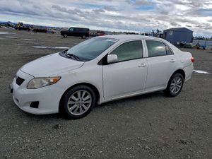 Toyota Corolla BASE 1.8L 4 2010