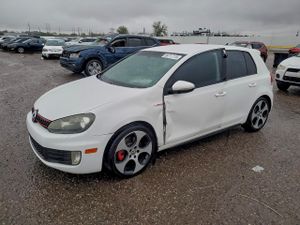Volkswagen Golf 2.0L 4 2013