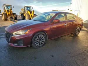 Nissan Altima SV 2.5L 4 2023