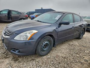 Nissan Altima BASE 2.5L 4 2010