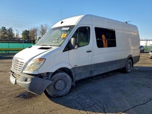 Freightliner Sprinter 2500 3.0L 6 2007