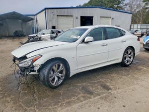 Infiniti Q70 3.7 3.7L 6 2015