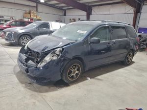 Toyota Sienna CE 3.3L 6 2006