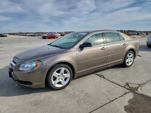 Chevrolet Malibu LS 2.4L 4 2012