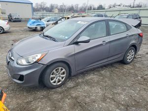 Hyundai Accent GLS 1.6L 4 2014