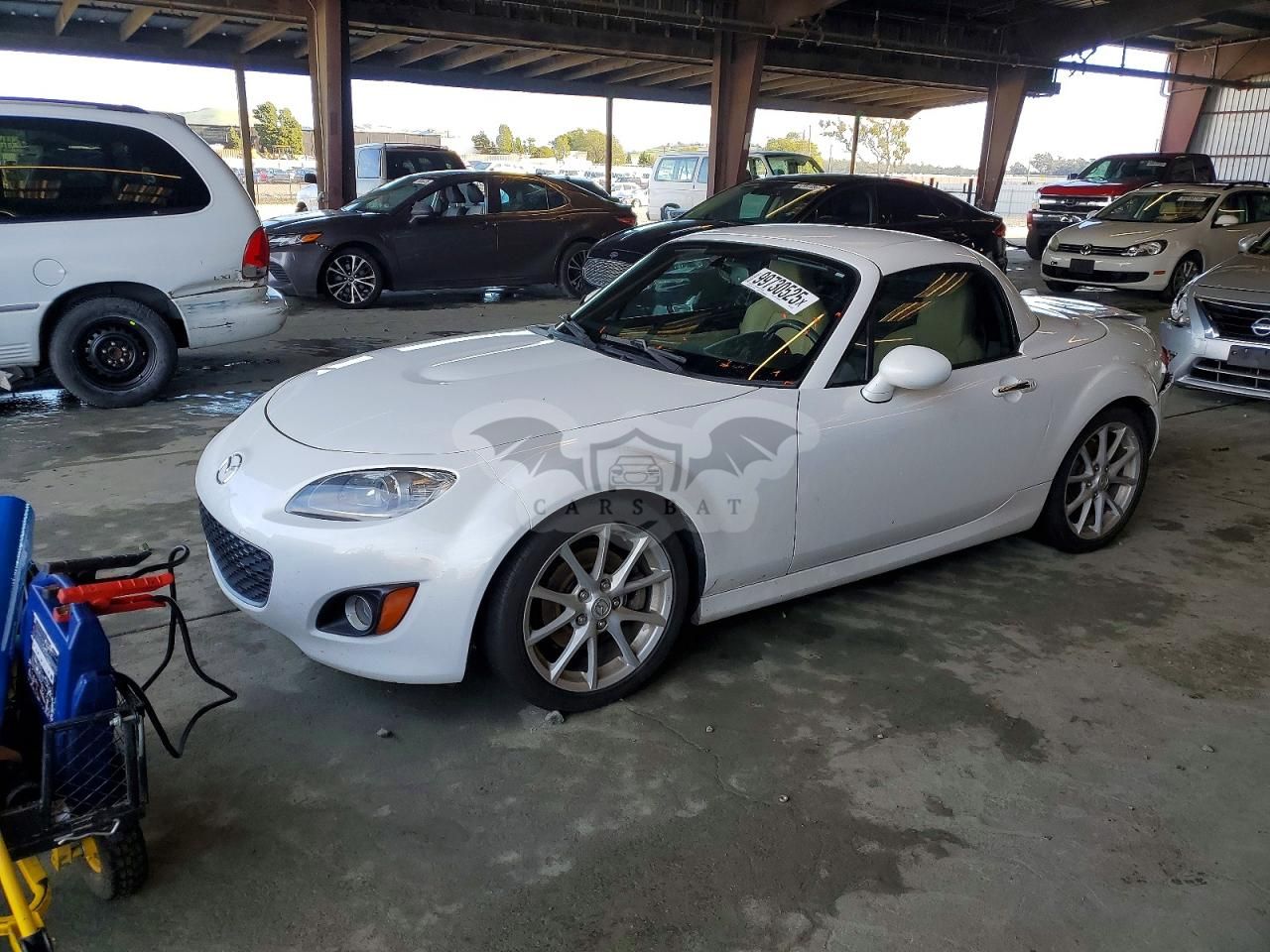 Mazda MX-5 (Miata) 2.0L 4 2012