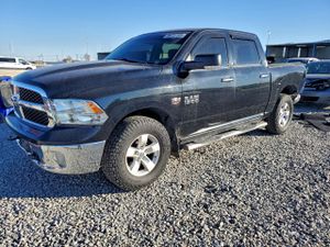 RAM 1500 SLT 5.7L 8 2014