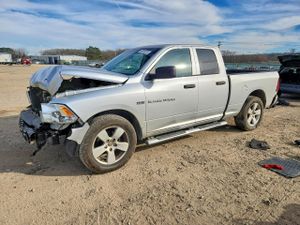 Dodge RAM ST 5.7L 8 2012