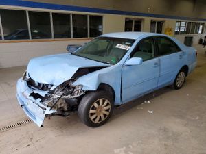 Toyota Camry LE 2.4L 4 2005