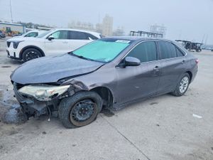 Toyota Camry LE 2.5L 4 2015