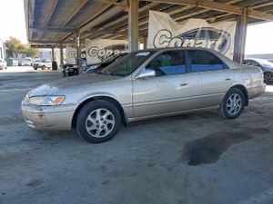Toyota Camry LE 3.0L 6 1998