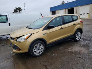Ford Escape S 2.5L 4 2015