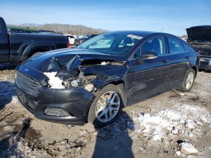 Ford Fusion SE 2.5L 4 2015