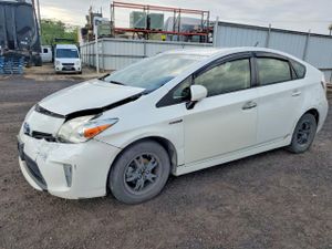 Toyota Prius 1.8L 4 2013