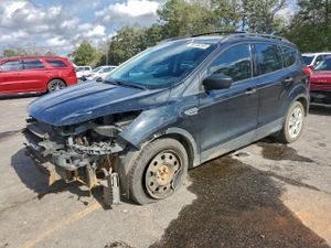 Ford Escape S 2.5L 4 2015