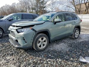 Toyota Rav4 XLE 2.5L 4 2019