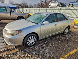 Toyota Camry LE 2.4L 4 2006