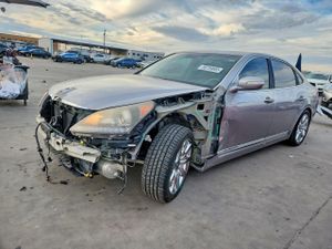 Hyundai Equus SIGNATURE 5.0L 8 2013
