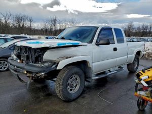 Chevrolet Silverado 1500 K2500 6.0L 8 2004