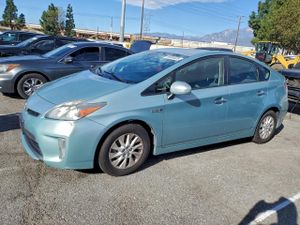 Toyota Prius 1.8L 4 2013