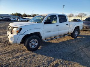 Toyota Tacoma DOUBLE CAB PRERUNNER LONG BED 4.0L 6 2010
