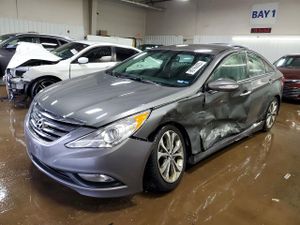 Hyundai Sonata SE 2.4L 4 2014