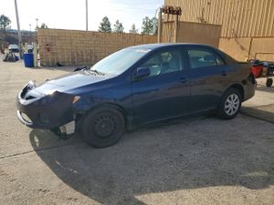 Toyota Corolla BASE 1.8L 4 2011