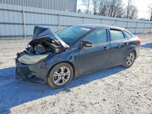 Ford Focus SE 2.0L 4 2014