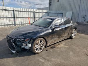 Lexus IS 300 2.0L 4 2021