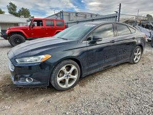 Ford Fusion SE 2.5L 4 2014