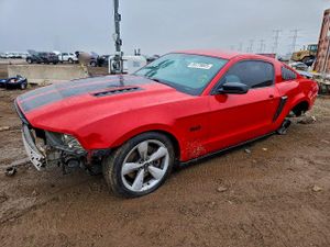 Ford Mustang GT 5.0L 8 2013