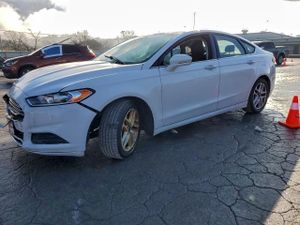 Ford Fusion SE 2.5L 4 2015