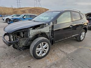 Nissan Rogue S 2.5L 4 2015