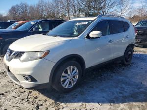 Nissan Rogue S 2.5L 4 2015