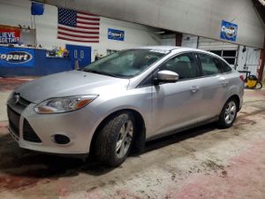 Ford Focus SE 2.0L 4 2014