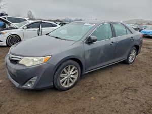 Toyota Camry SE 3.5L 6 2012