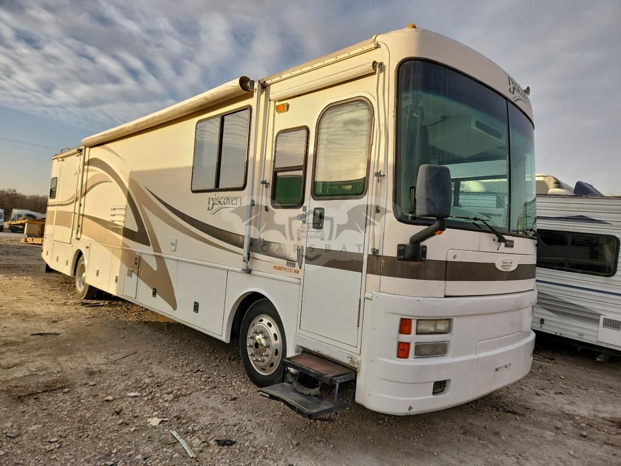 Freightliner X-line X LINE MOTOR HOME 5.9L 6 2001